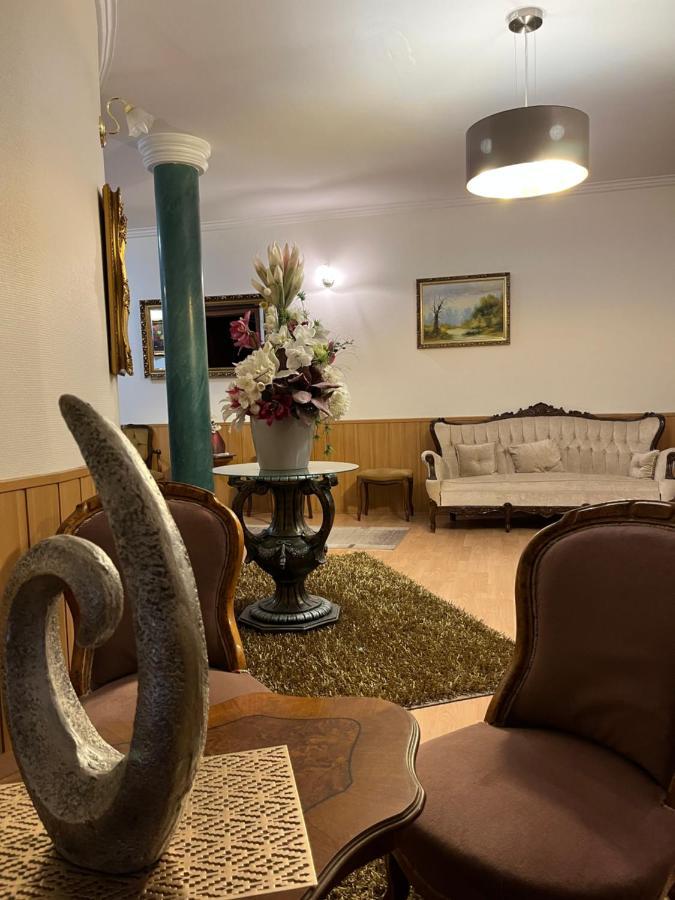 Hotel Bolero Győr Exteriör bild