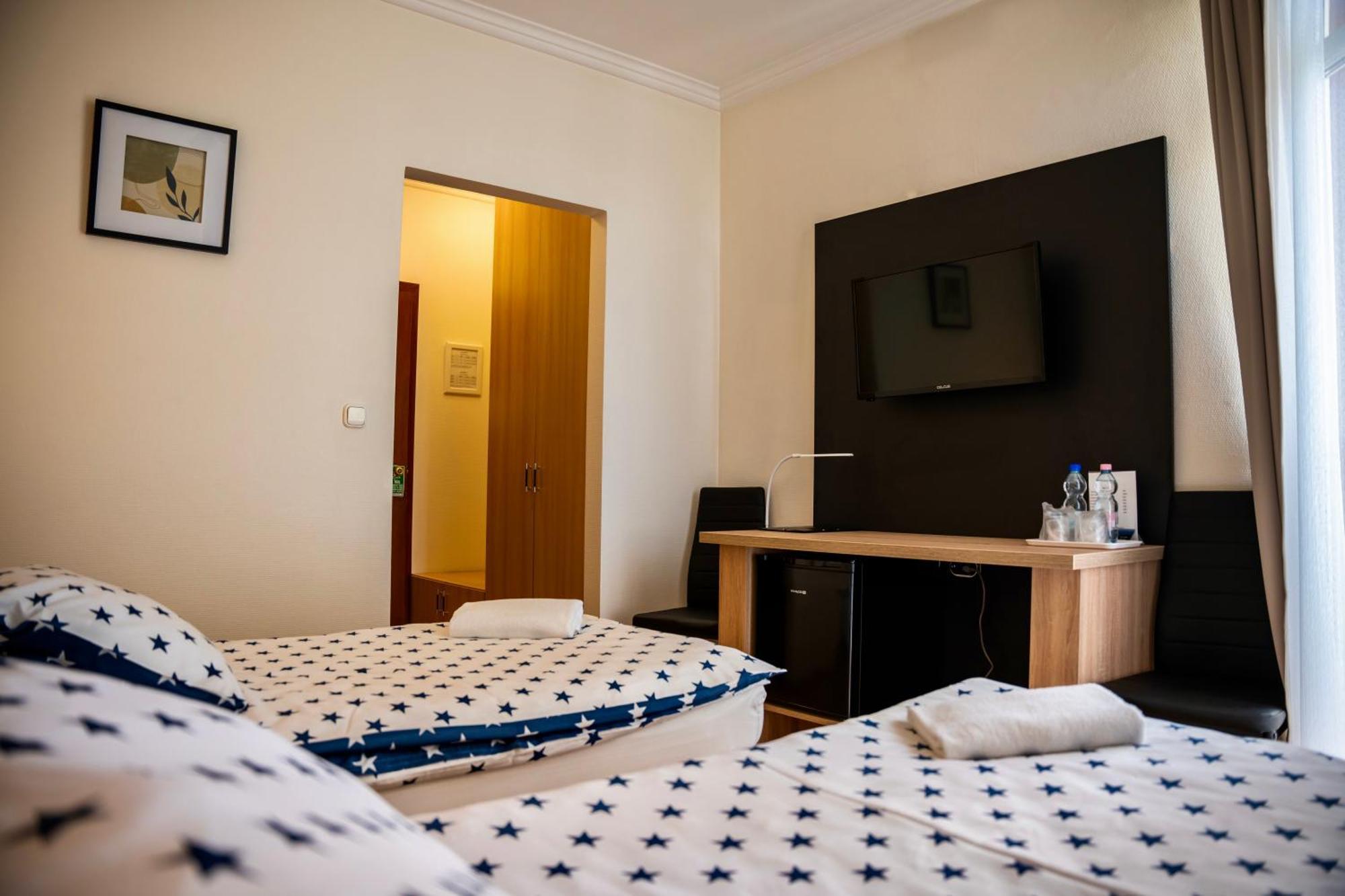 Hotel Bolero Győr Exteriör bild